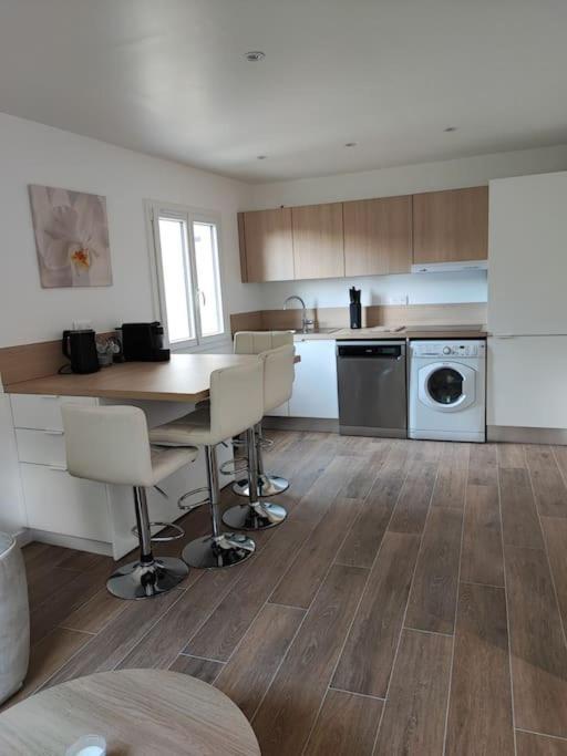 Charmant Appartement 2 Pieces Proche Disneyland Villeneuve-Saint-Denis Εξωτερικό φωτογραφία