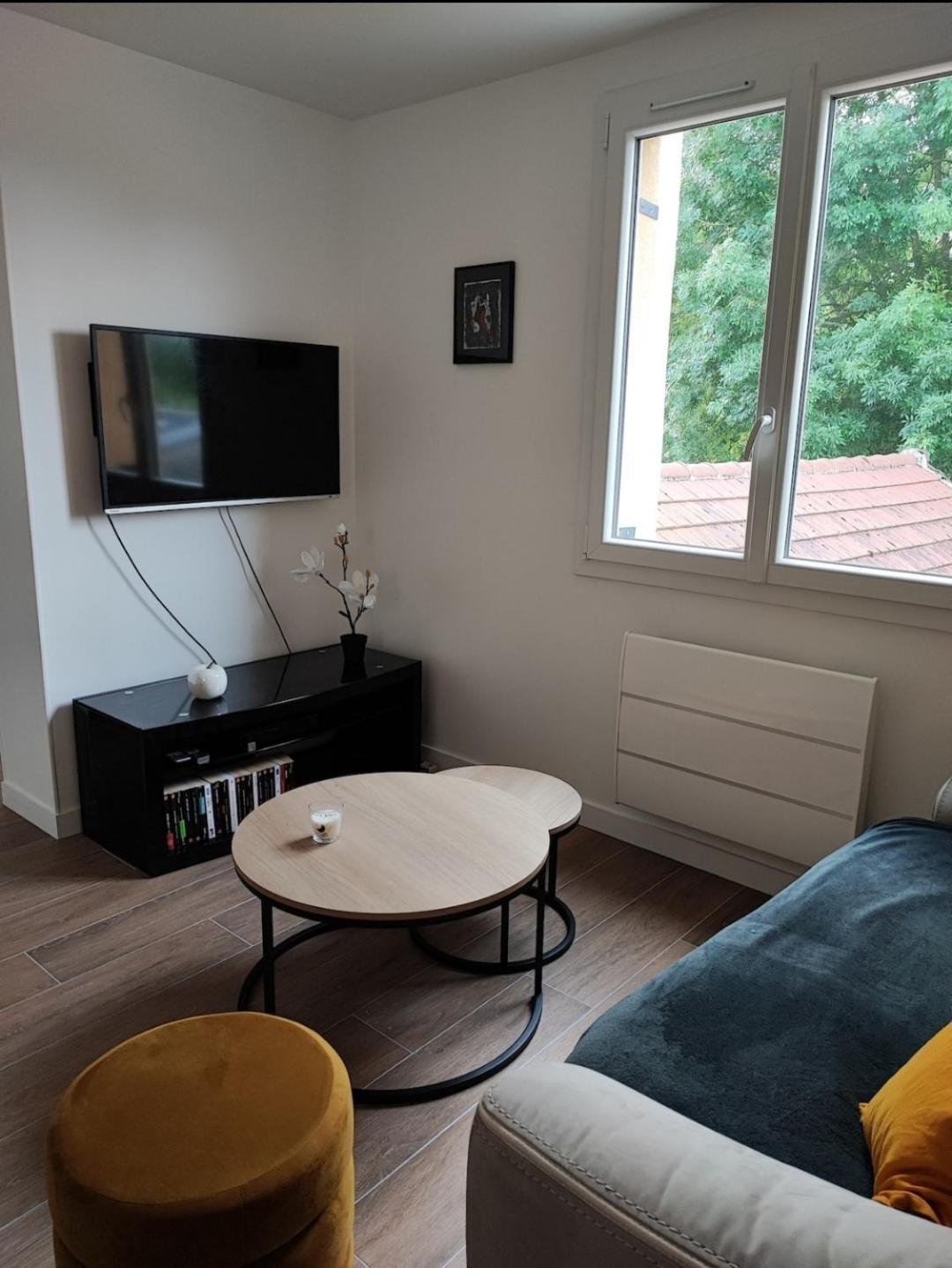 Charmant Appartement 2 Pieces Proche Disneyland Villeneuve-Saint-Denis Εξωτερικό φωτογραφία